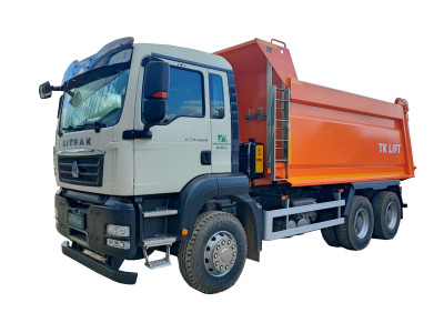 Самосвал SITRAK C7H 480 для работы с асфальтоукладчиком